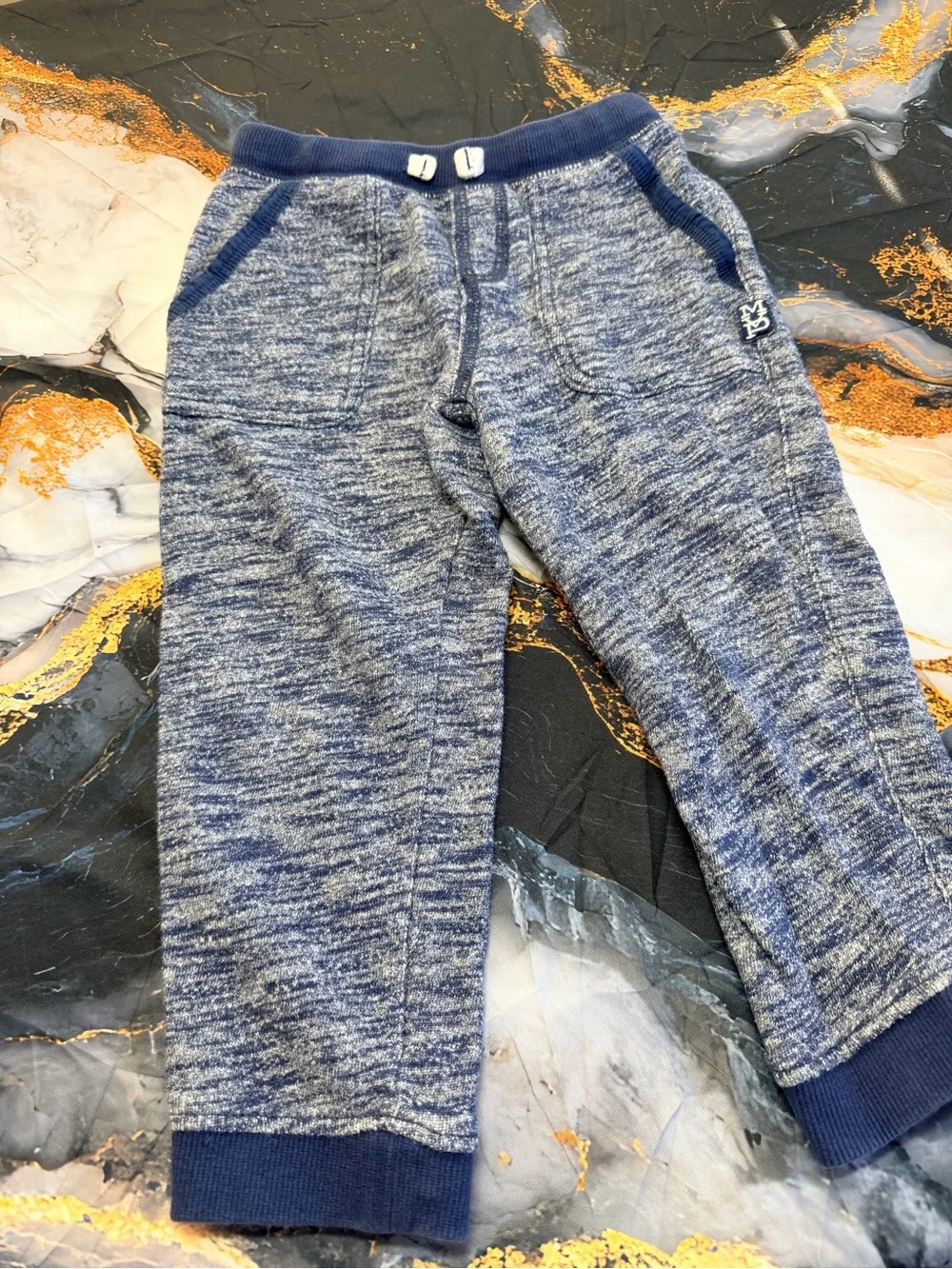 Carter’s pants size 5T kids